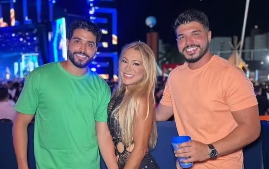 Ex de Hulk Paraíba, Iran Ângelo confunde seguidores após posar com namorado e cunhado