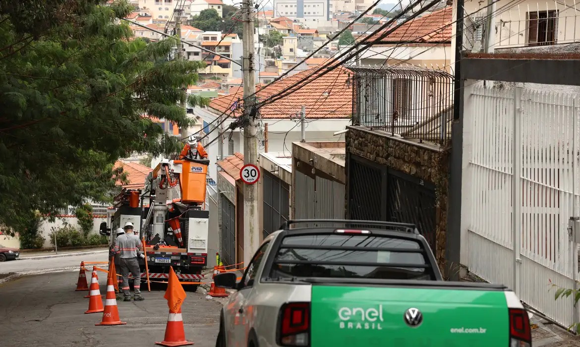 Justiça suspende processo que pode levar à perda de concessão da Enel