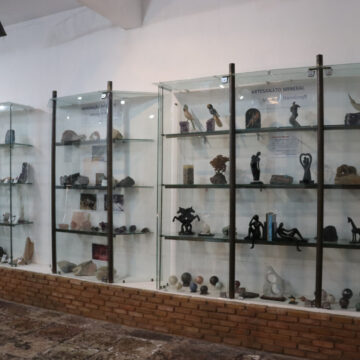 Centro Gemológico da Bahia promove curso de desenho técnico para joalheria