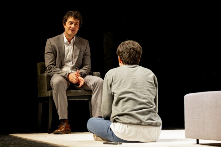 Sucesso de público em Salvador, “O Filho” confirma sessão extra no sábado no Teatro Sesc