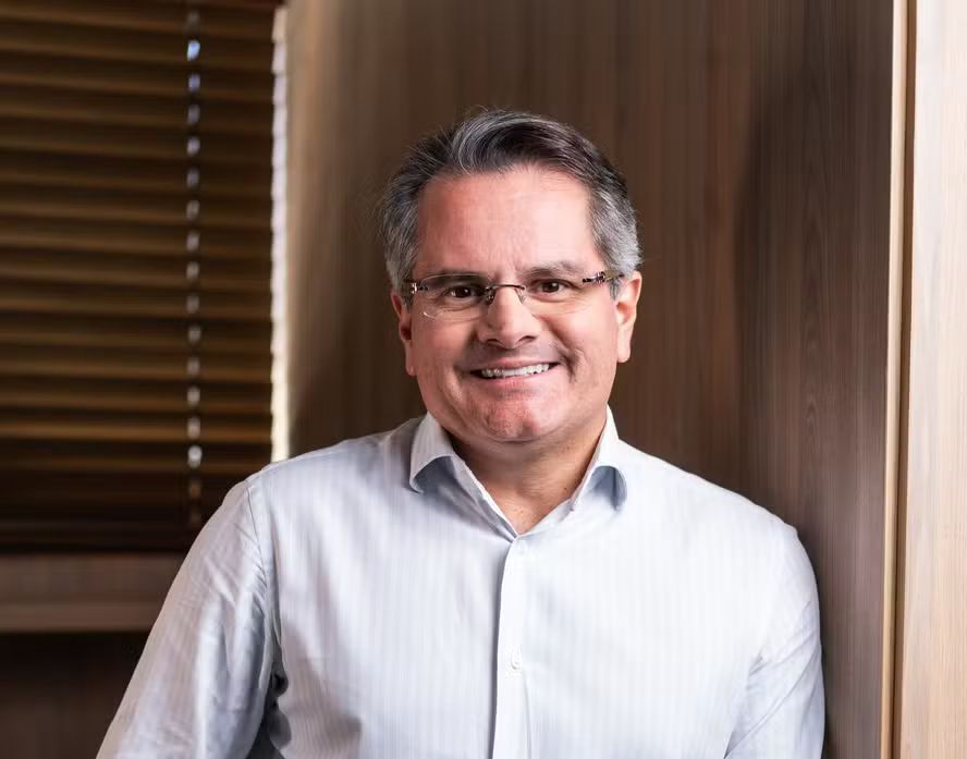 “Você trabalha de casa, mas não cresce de casa”, diz CEO sobre home office