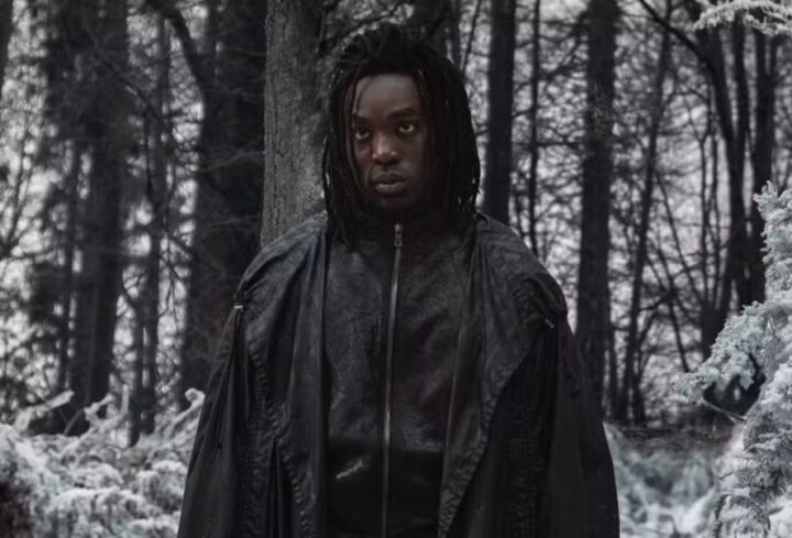 Polícia britânica age após Paapa Essiedu, ator de ‘Harry Potter’ receber ameaças de morte