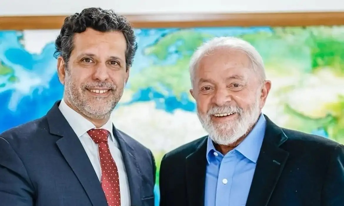 Leonardo Barchini será o novo ministro da Educação, anuncia Lula