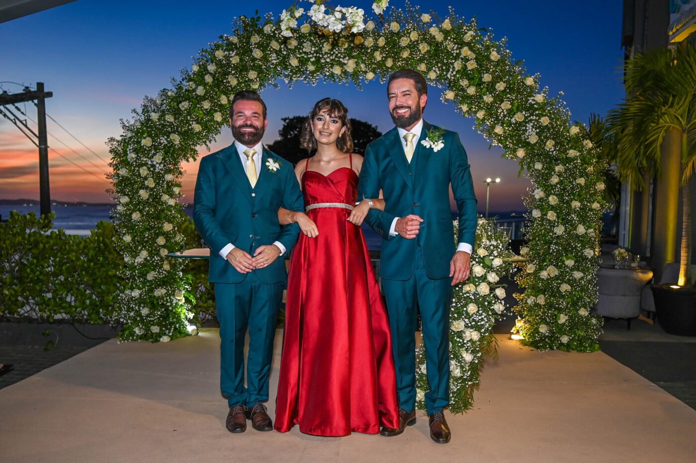 Éder Valadão, Valentina Zanovelli e Renei Freitas 