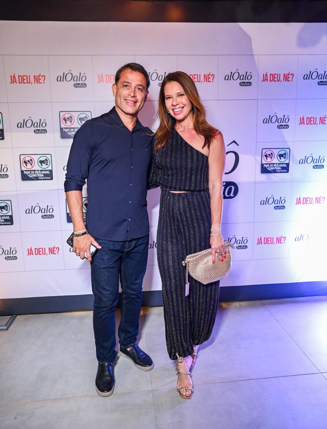 Rôni Cézar e Camila Marinho