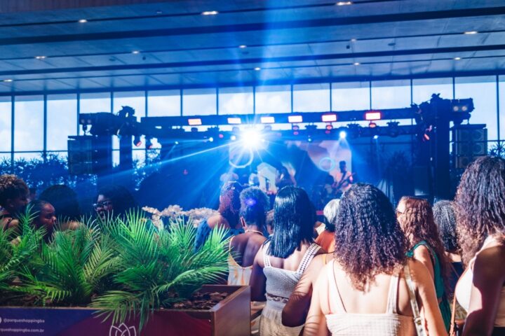 Shopping na RMS oferece aula gratuita de defesa pessoal, yoga e shows na Semana da Mulher