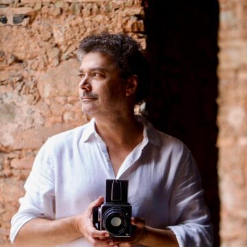 Alexandre Augusto lança livro sobre trabalhadoras das pedreiras da Chapada Diamantina