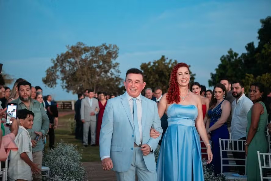 Morre filha de Amado Batista, aos 46 anos: ‘Dor mais profunda que já senti’, diz cantor