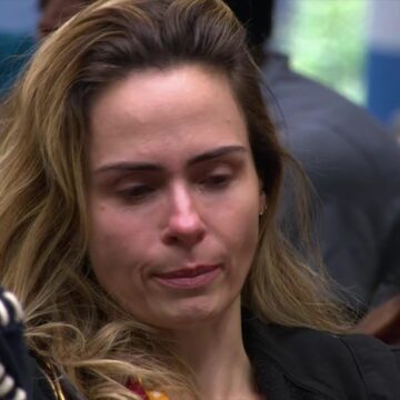 BBB 26: Cansada e com dor, Ana Paula chora e se recusa a participar de ação do patrocinador