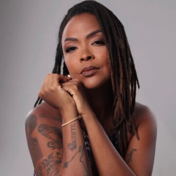 Escritora baiana Bárbara Carine dará palestra em universidade de Nova York