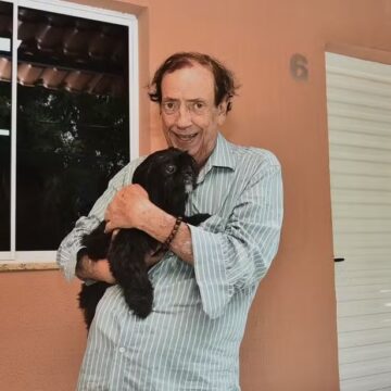 Ator Marcos Oliveira reclama de falta de sexo no Retiro dos Artistas e detona vizinhos: ‘A relação deles é gritar’