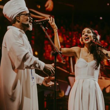 Marisa Monte celebra participação de Brown em show de Salvador: ‘Meu irmão’