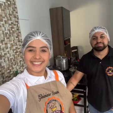 Casal baiano deixa emprego e fatura R$ 100 mil com delivery de caldos