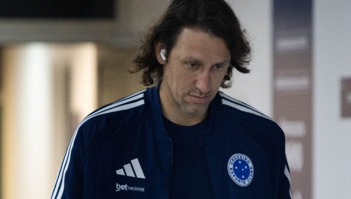 Cássio tem lesão grave, fará cirurgia e não deve mais jogar pelo Cruzeiro esse ano