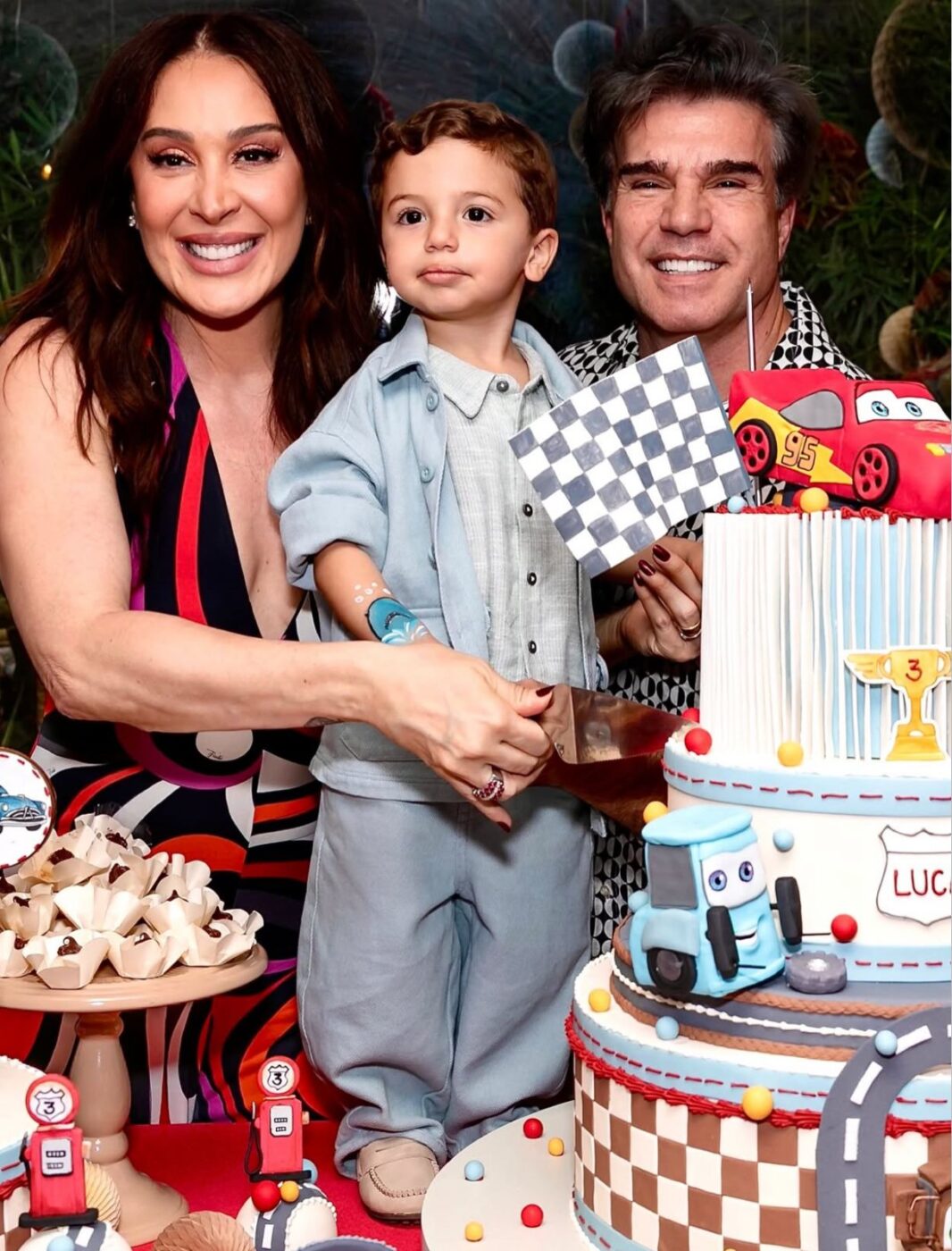 Após viagem, filho de Claudia Raia ganha festa no Brasil com tema especial; veja fotos