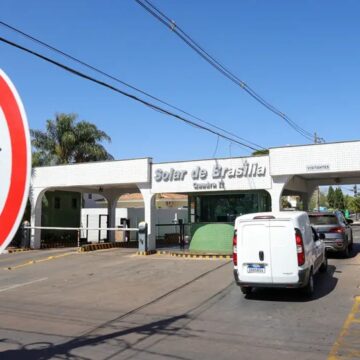 Alexandre de Moraes proíbe drones perto da casa onde Bolsonaro cumpre prisão