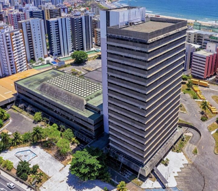 Após 18 tentativas, Correios colocam prédio da Pituba em novo leilão