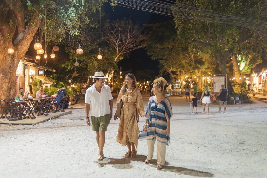 Embratur firma parceria para promover Trancoso no mercado internacional