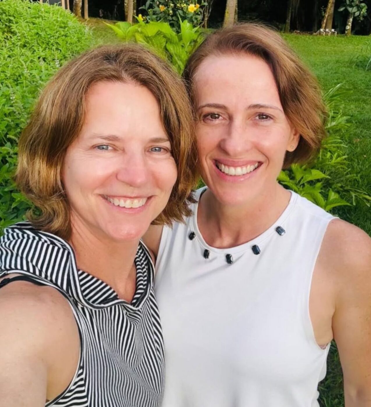 Vera Zimmermann celebra 62 anos e ganha homenagem da esposa: “Te amo até o infinito”