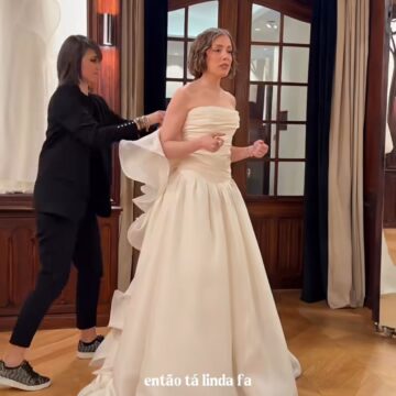 Fabiana Justus escolhe praia na Bahia para renovar votos com o marido após 15 anos