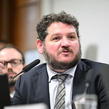 Empresário baiano é apontado em CPI como “verdadeiro dono” do Banco Master