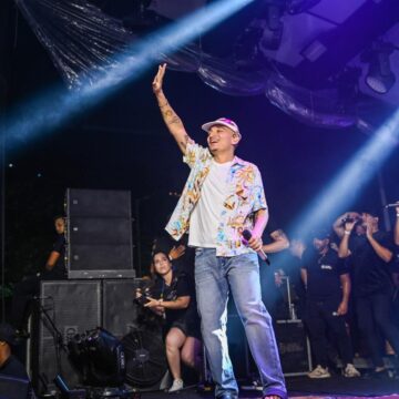 João Gomes faz show com repertório de grandes sucessos em Salvador; veja vídeo