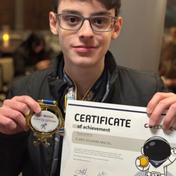 Baiano de 15 anos conquista ouro em Olimpíada Internacional de Astronomia nos EUA