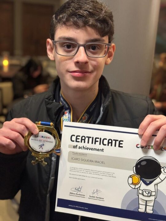 Baiano de 15 anos conquista ouro em Olimpíada Internacional de Astronomia nos EUA