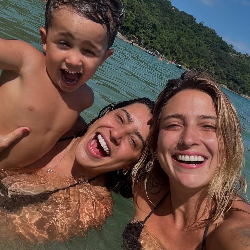 Lauana Prado fala sobre gravidez e diz que fez imersão de maternidade com filho da namorada
