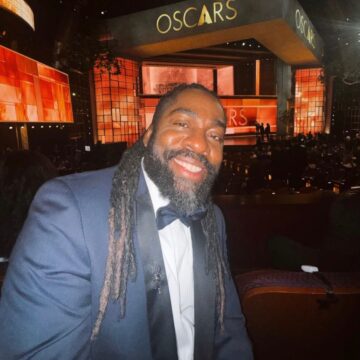 Lázaro Ramos chega ao Oscar e mostra bastidores até a cerimônia