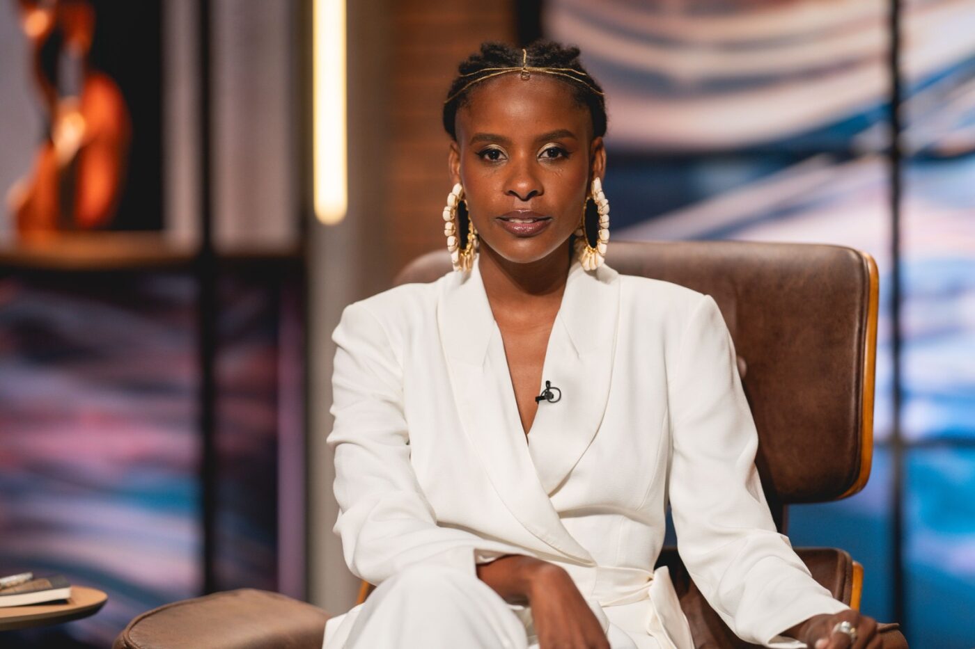 Conheça a trajetória de Monique Evelle, baiana que entrou para lista da Forbes das mulheres mais poderosas do Brasil