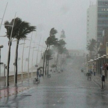Tempo em Salvador: previsão indica sol entre nuvens e chuva até sexta (27)