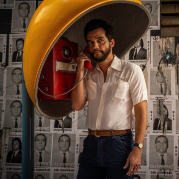 Academia do Oscar compartilha vídeo de Wagner Moura e público reage