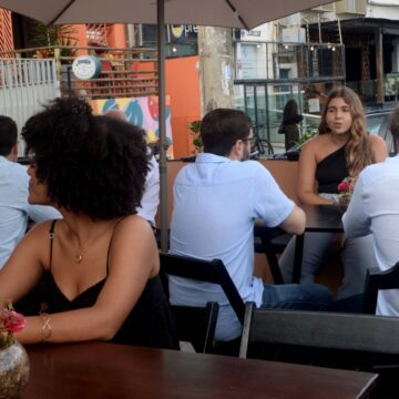 Salvador ganha novo parklet no Rio Vermelho e Prefeitura quer ampliar modelo