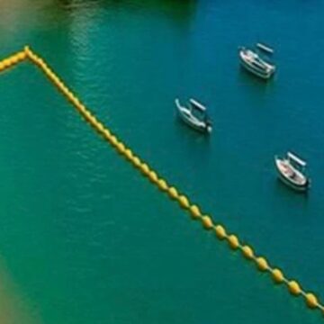 Prefeitura anuncia licitação para área protegida por boias no Porto da Barra