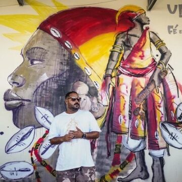 Mural de Exu Olojá é inaugurado na Feira de São Joaquim durante celebração inédita em Salvador