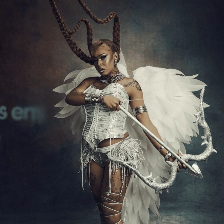 Rapper baiana Evylin lança álbum de estreia com participações de Urias e Majur; ouça “Vênus em Áries”