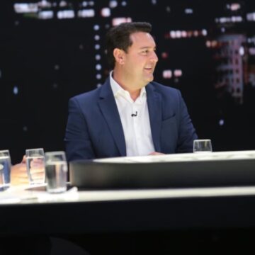 Ratinho Junior desiste de disputar a Presidência e seguirá no governo do Paraná