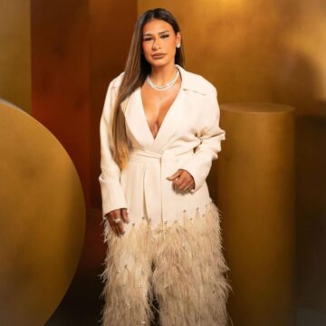 Simone Mendes vence “Música do Ano” no Melhores do Ano com “Me Ama ou Me Larga”