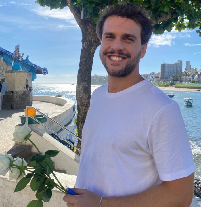 Filho de Pedro Bial abre álbum de fotos em Salvador