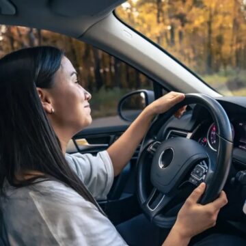 Uber lança ferramenta para passageiras viajarem com motoristas mulheres em Salvador