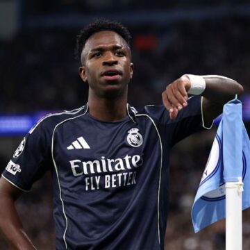 Vini Jr marca dois, Real Madrid elimina o City e avança às quartas da Champions; veja gols