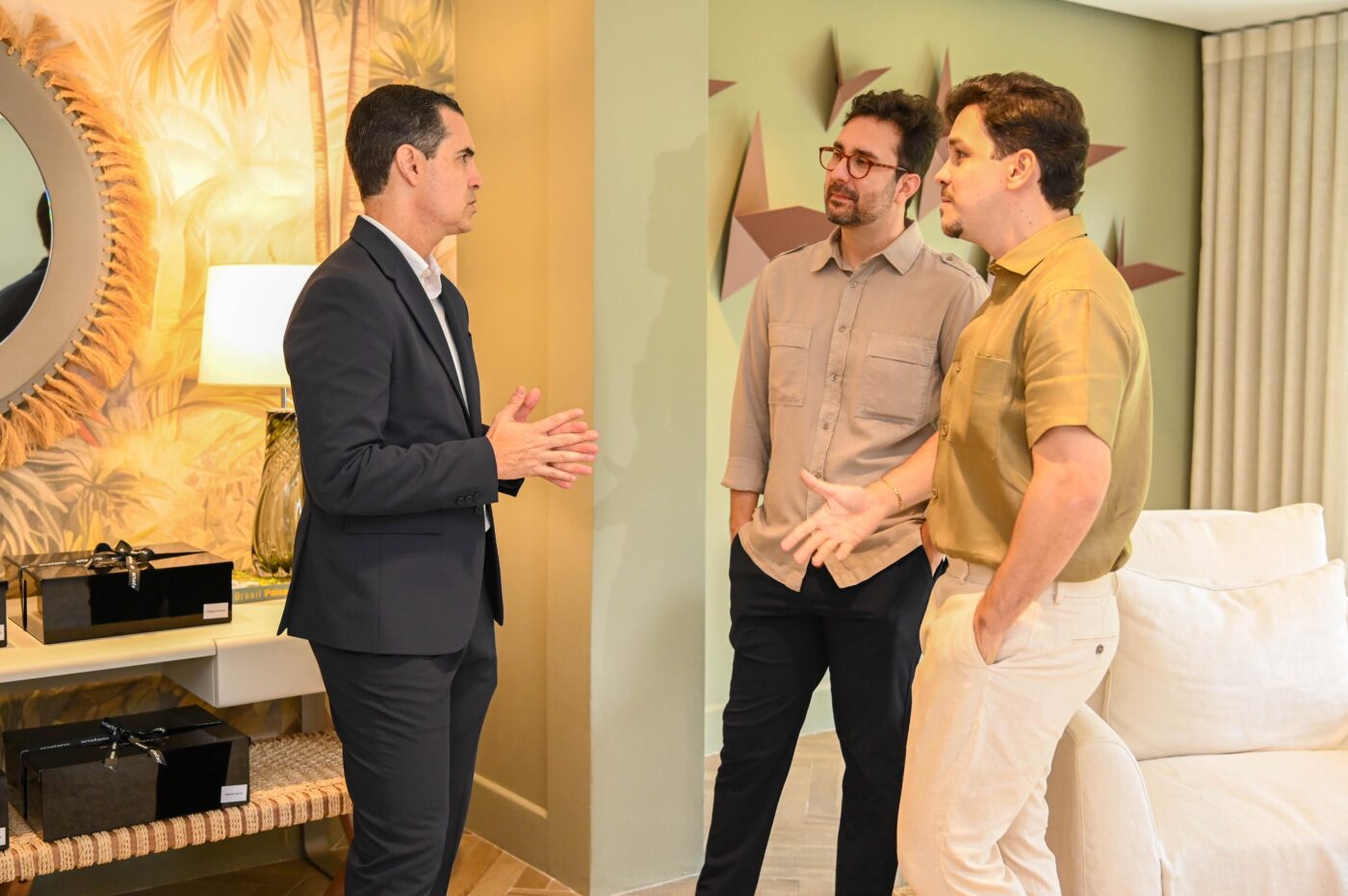 João Llanas, Léo Dourado e André Rodrigues