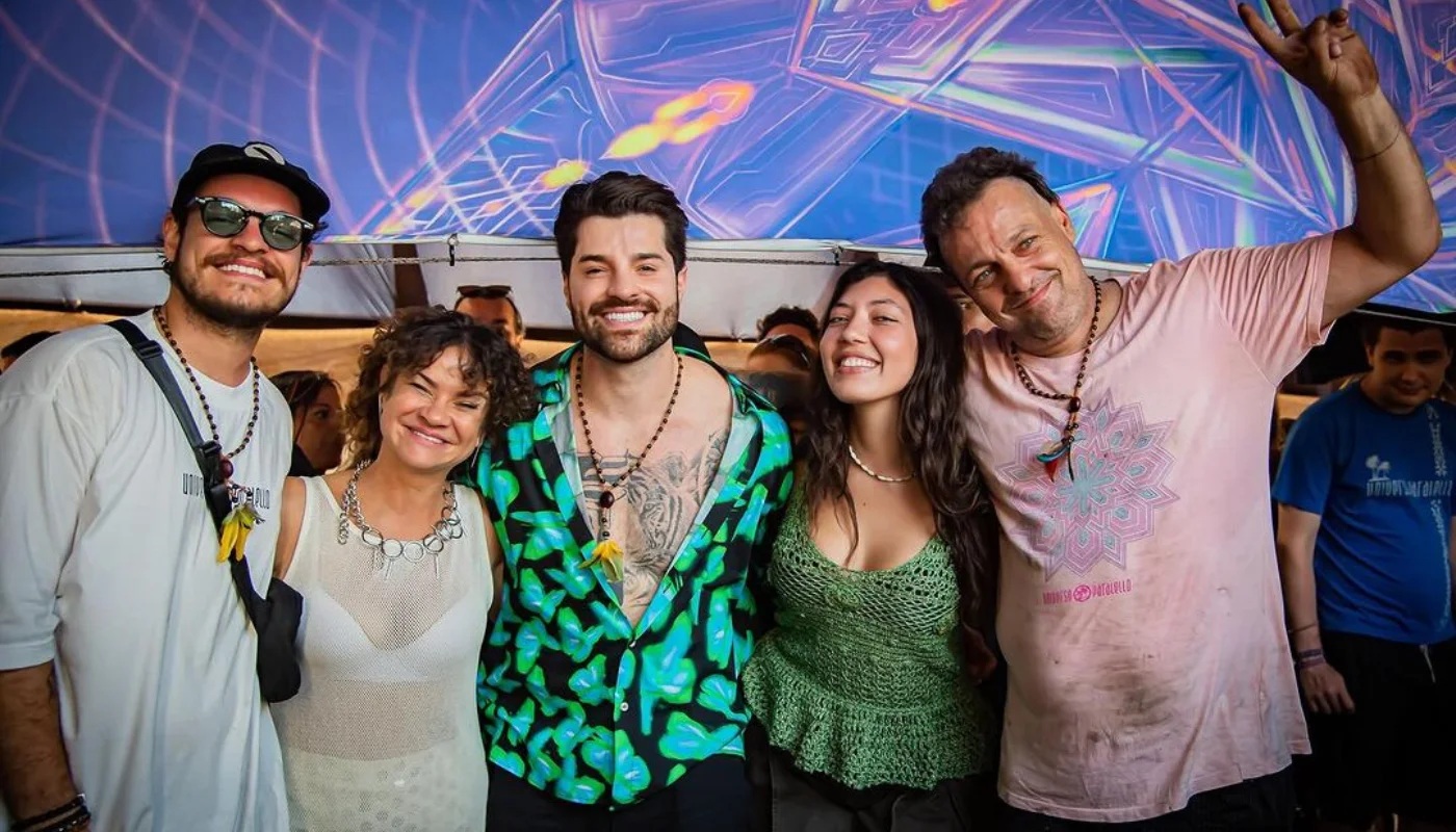 Alok dividirá palco com pais e irmão, também DJs, pela primeira vez