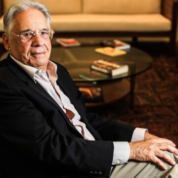 Filhos de FHC conseguem na Justiça interdição do ex-presidente após agravamento de saúde