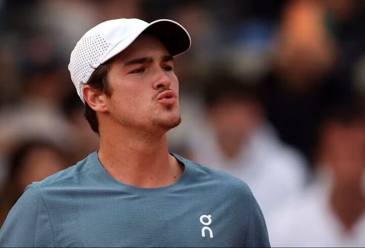 Brasileiro João Fonseca quebra tabu de 12 anos em Monte Carlo ao derrotar Gabriel Diallo