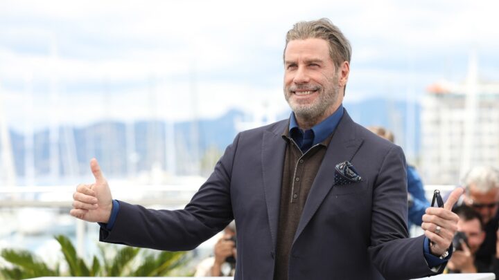 John Travolta estreia como diretor e apresenta novo filme no Festival de Cannes 2026