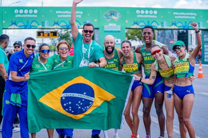 Brasil conquista bronze inédito na marcha atlética por equipes em Mundial em Brasília