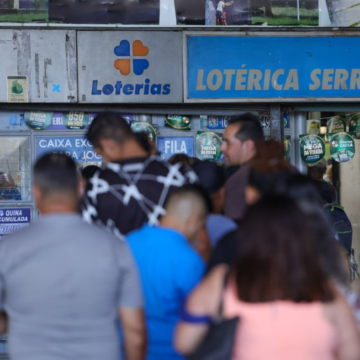 Mega-Sena acumula novamente e prêmio principal vai para R$ 52 milhões