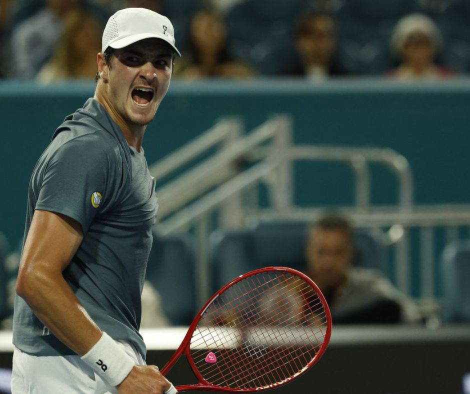 João Fonseca avança no Masters de Monte Carlo e chega às oitavas de final